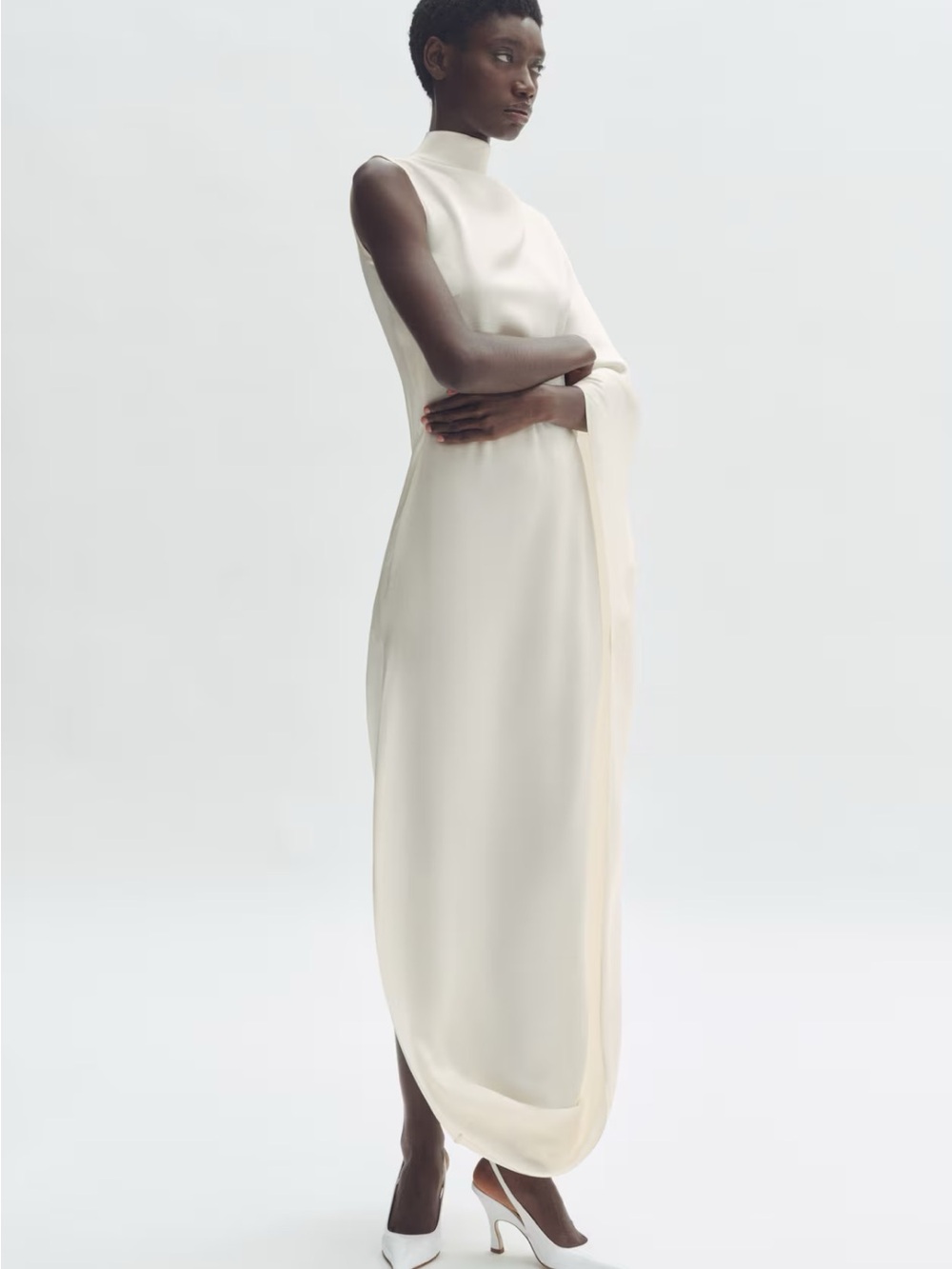 STELLA MCCARTNEY H&M
SATIN CAPE DRESS Cream Size XS Ivory - Picture 3 of 5